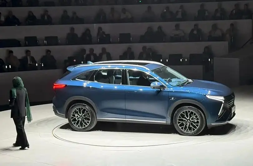 دو شاسی‌بلند جدید لاماری وارد بازار شدند