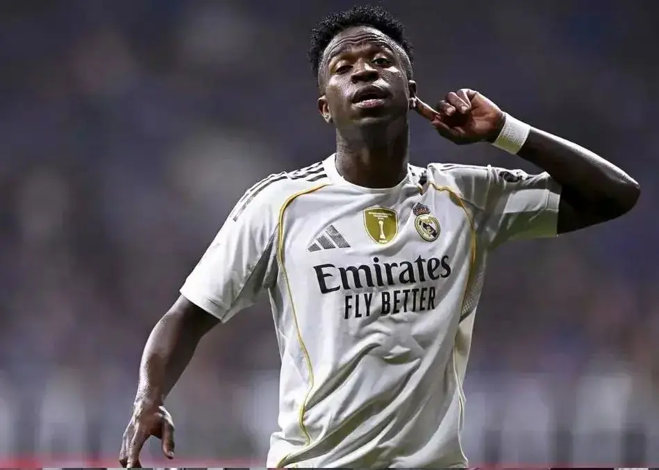 تمدید ستاره پرحاشیه رئال مادرید با دستمزد نجومی