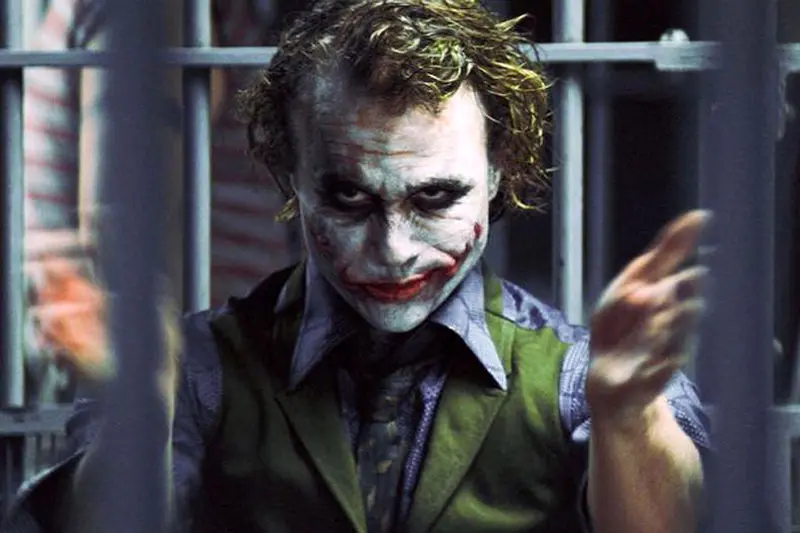 شوالیه تاریکی