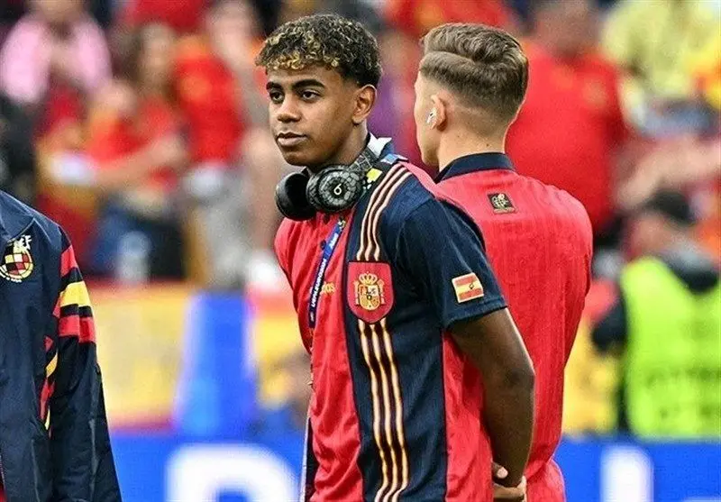 از بارسلونا به تیم ملی اسپانیا؛ یامال را بازی ندهید!