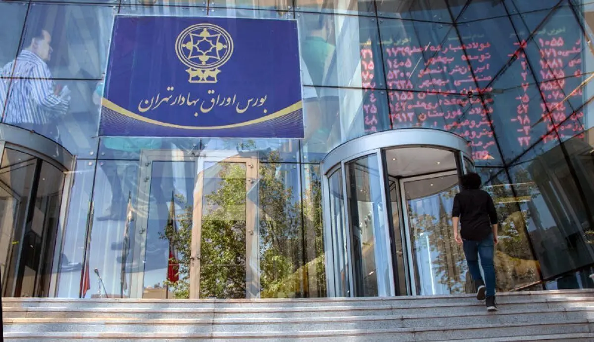 صف نشینی سهامداران پشت درهای خروج؛ بازگشت پرمخاطره بورس