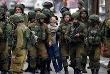 حمله سرباز اسرائیلی به نوجوان دوچرخه‌سوار فلسطینی 