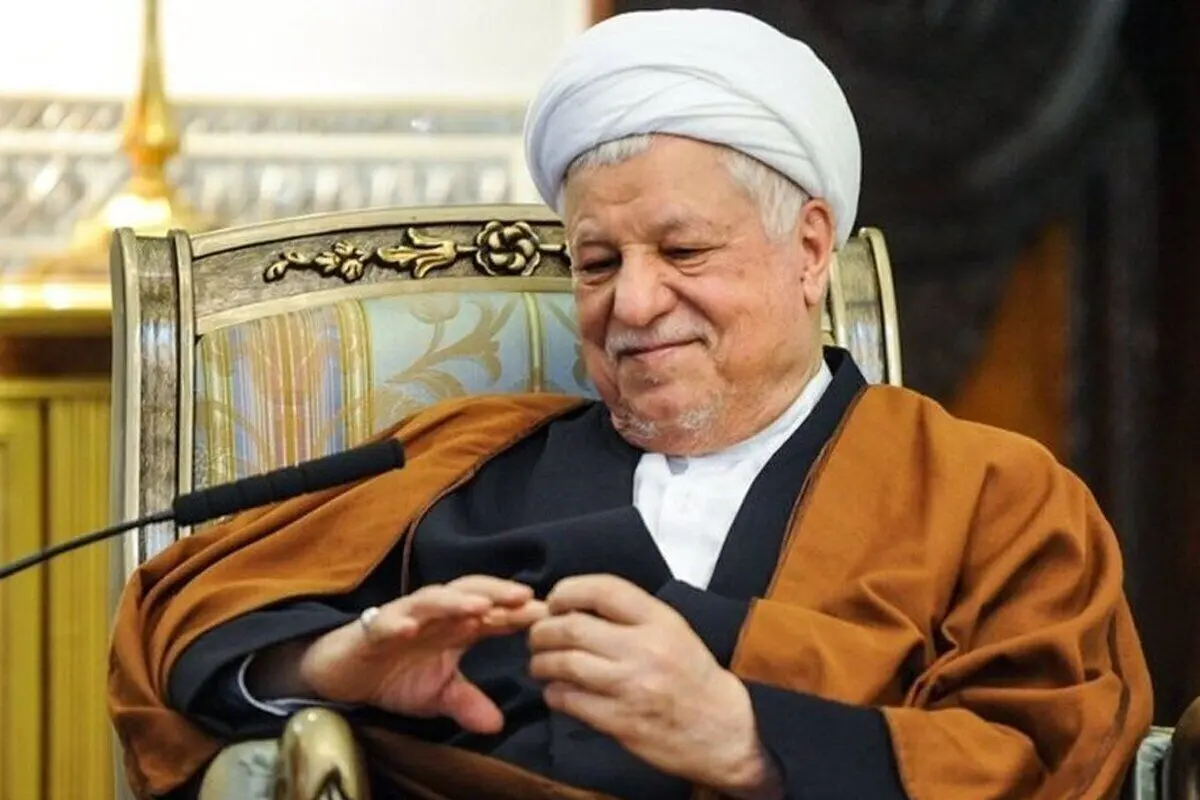 عکسی خاص از استاد فرشچیان در کنار آیت الله هاشمی رفسنجانی