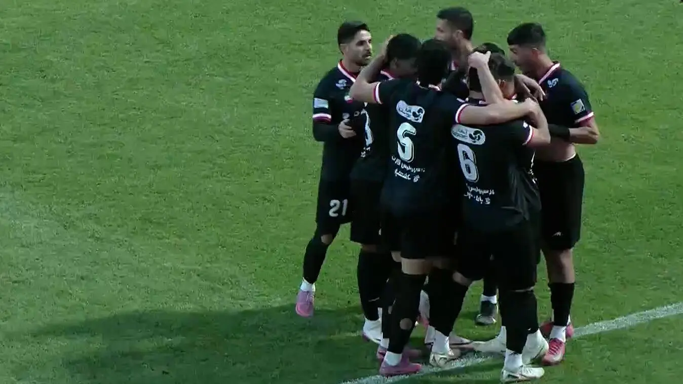 ببینید؛ گل اول پرسپولیس به مس رفسنجان توسط سروش رفیعی دقیقه 25