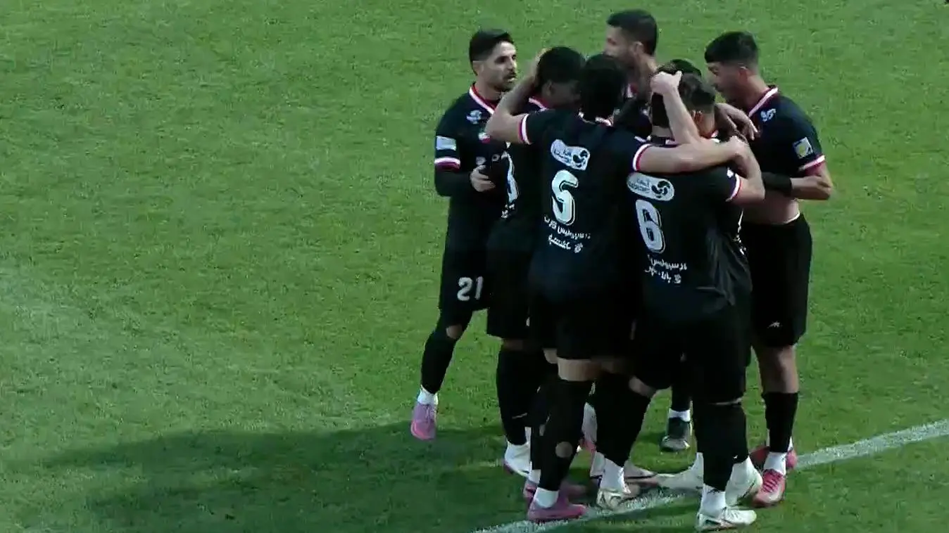 ببینید؛ گل اول پرسپولیس به مس رفسنجان توسط سروش رفیعی دقیقه 25