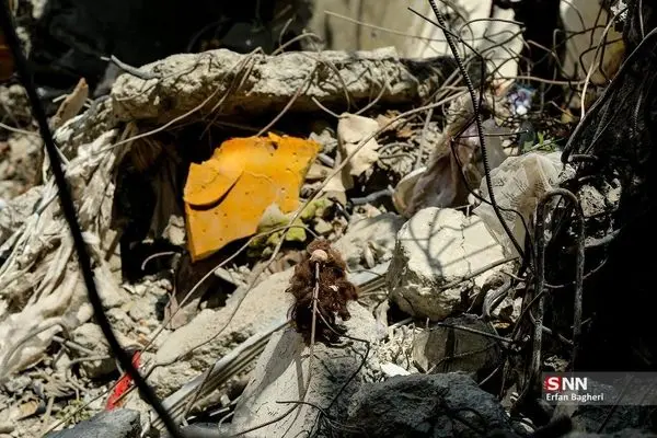تصاویر؛ آواربرداری از ساختمان مسکونی شهرک شهید چمران