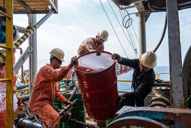 شوک جنگ به نفت و گاز و طلا