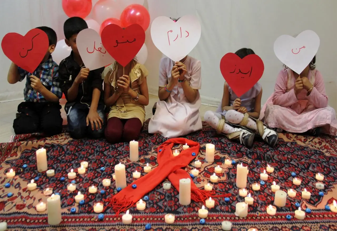 سختی به سرپرستی گرفتن کودکان مبتلا به اچ‌‌آی‌وی/ کسی آن‌ها را نمی‌خواهد
