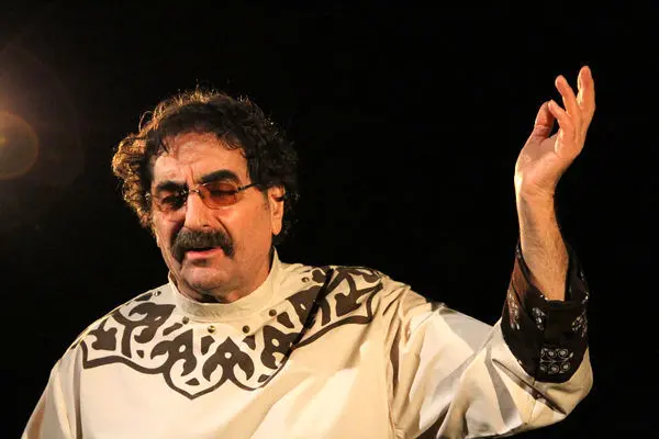 چرا حرف‌های شهرام ناظری جنجالی شد؟
