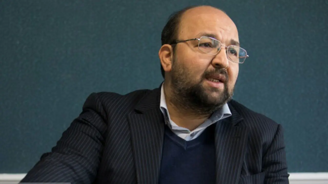 هشدار جواد امام درباره ارسال پیامک تذکر حجاب