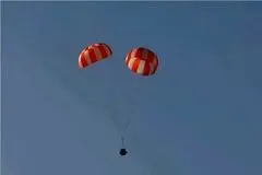 فرود تاریخی اولین چتر نجات کپسول فضانوردان هندی