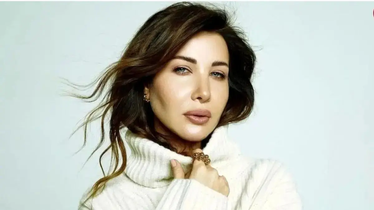 پشت صحنه خوانندگی نانسی عجرم، خواننده نسخه عربی پسر دلفینی