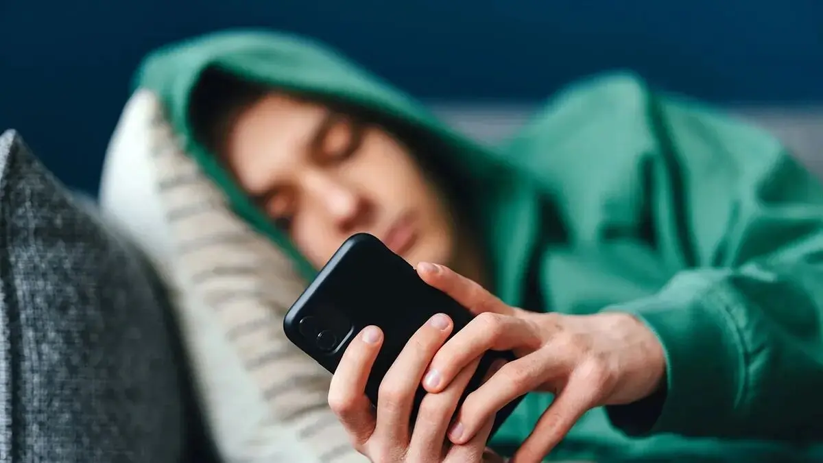 چگونه با یک چالش هدفمند، اعتیاد نوجوانان به نمایشگرها را کم کنیم؟