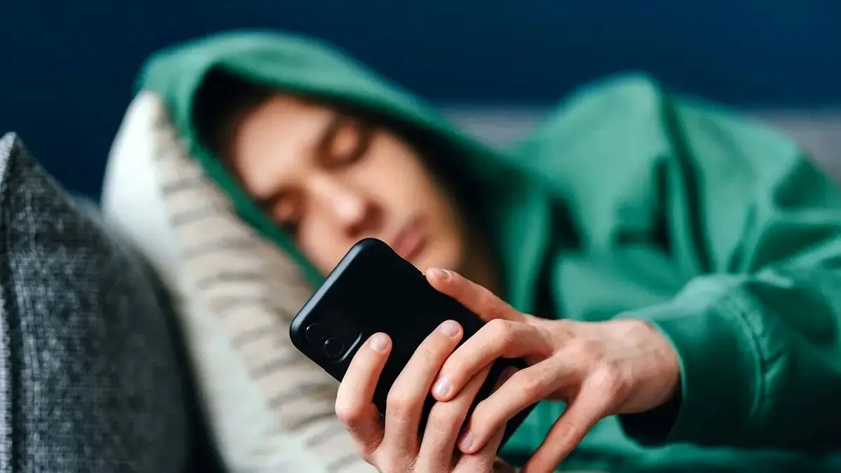 چگونه با یک چالش هدفمند، اعتیاد نوجوانان به نمایشگرها را کم کنیم؟