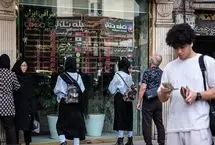 دلار گروگان دلالان مجازی شد