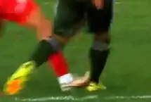 کارشناسی داوری بازی پرسپولیس - آلومینیوم؛ اخراج سرلک یا پنالتی پرسپولیس؟!