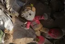 تصاویر؛ خسارت حمله هوایی به مجتمع مسکونی نارنجستان اراک