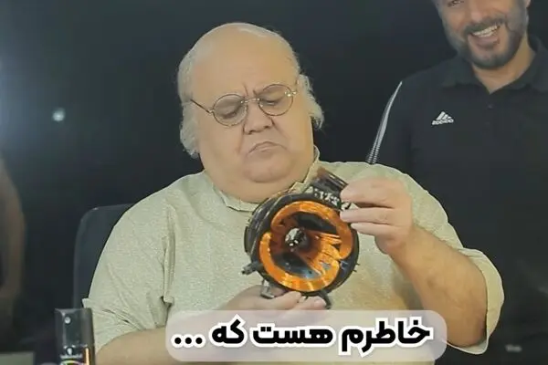 مستندی کوتاه و تصاویری دیده نشده از اکبر عبدی