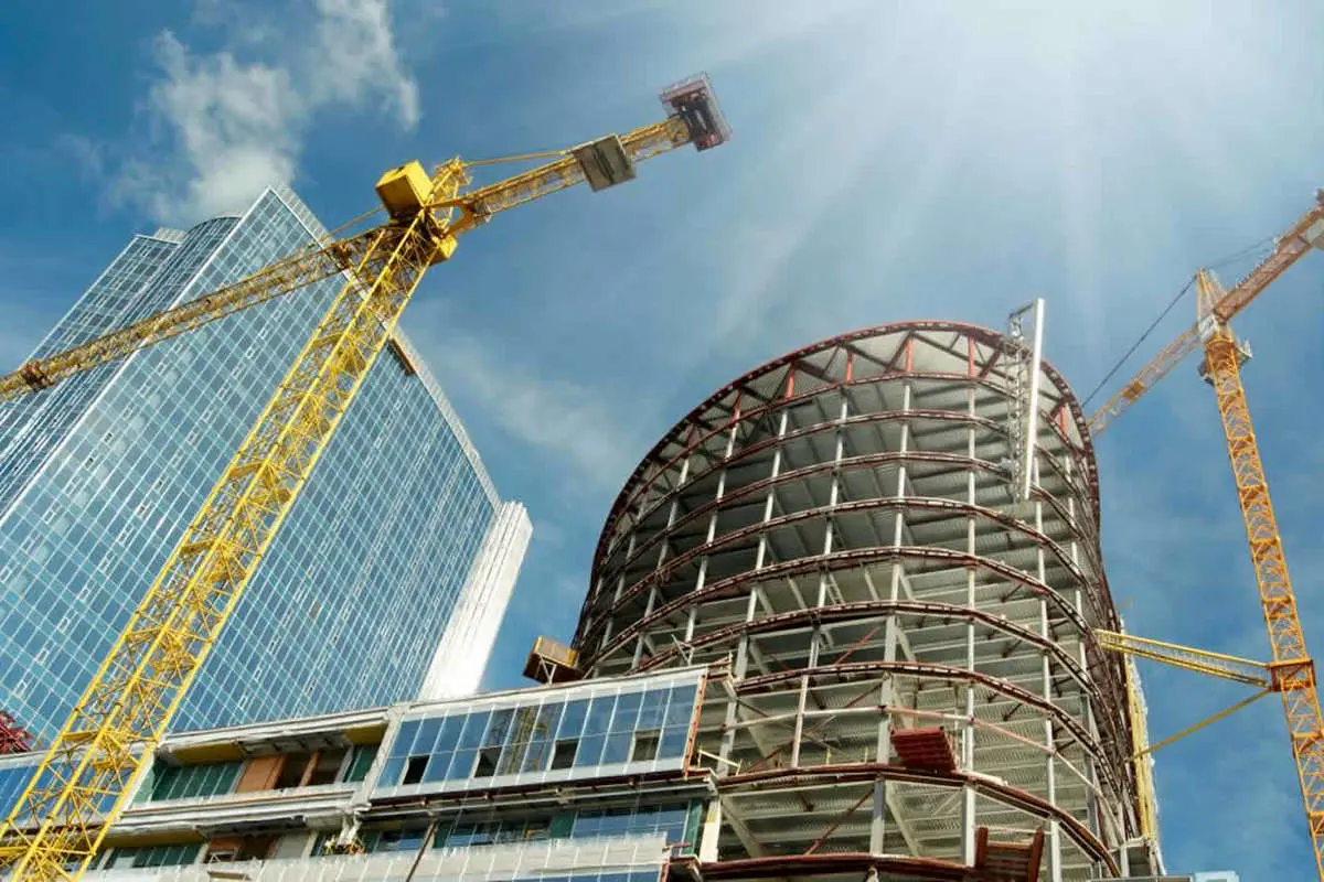 با خروج افغانها، ساختمانسازی سختتر میشود؟