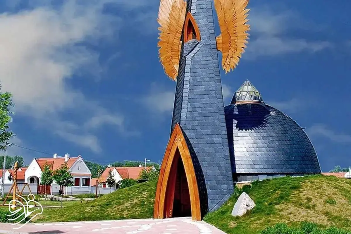 تصویر؛ کلیسایی زنده از دل طبیعت