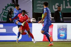 غیبت قطعی ۲ ستاره استقلال مقابل ملوان