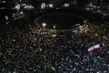 مداحی متفاوت در میدان انقلاب درباره حجاب دختران جوان