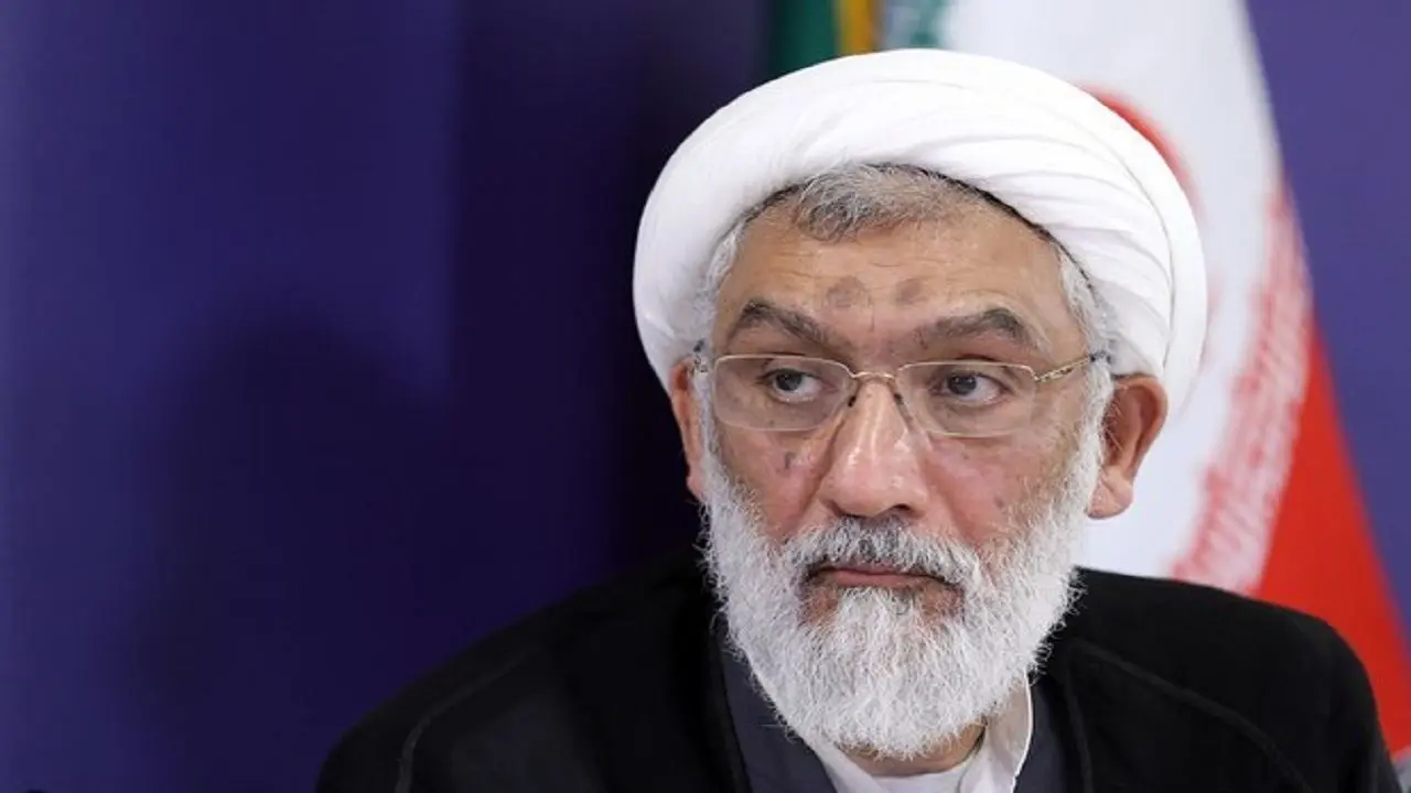 پورمحمدی⁩: ترامپ یک «غلومی» است! 
