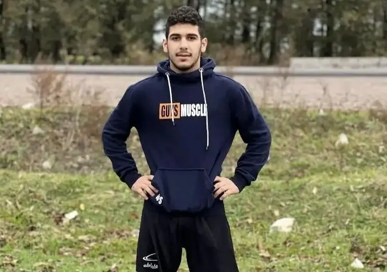 سکته‌ای که منجر به مرگ هومن نامداریان کشتی گیر جوان شد