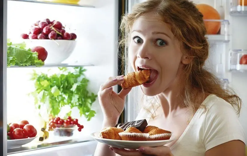  چرا بعضی‌ها همیشه احساس گرسنگی دارند؟/ راهکارهای کنترل اشتها
