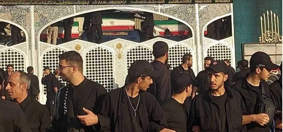 نخستین تصاویر از آماده‌سازی خودروی حامل پیکر رهبر شهید انقلاب 