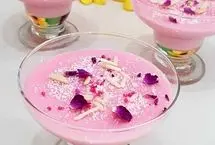 طرز تهیه محلبی توت فرنگی، دسر خوشرنگ و خوشمزه

