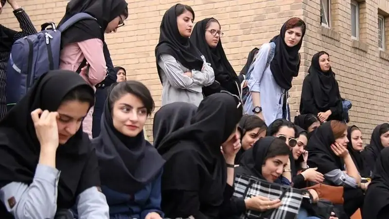 روز دانشجو 