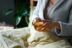 5 سمِ پنهان؛ مضرترین غذاها و نوشیدنی‌ها زمان بیماری کدامند؟