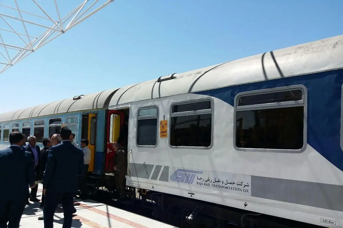 تردد قطارهای مشهد از سر گرفته شد