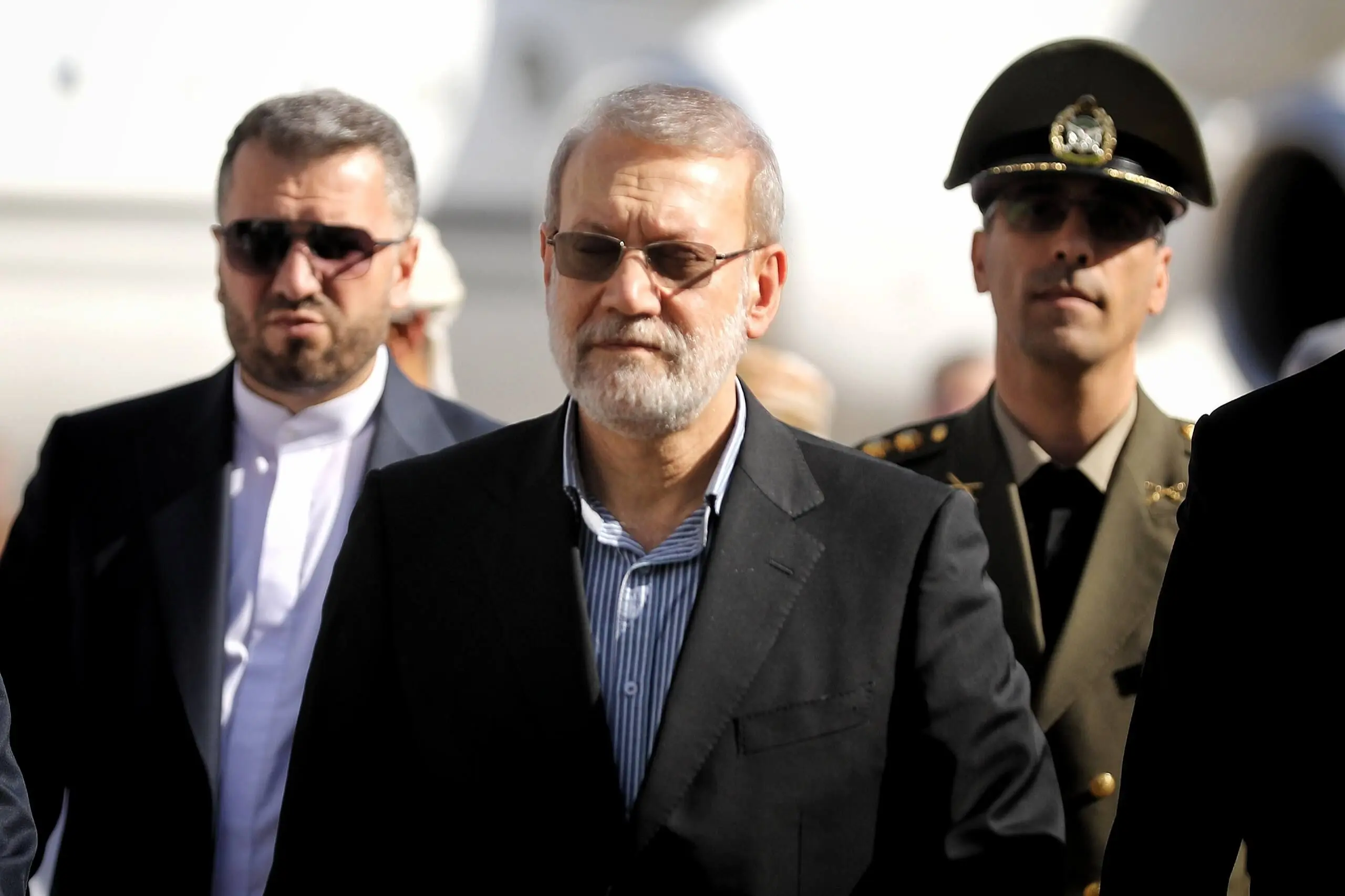 تصاویر لاریجانی در مسقط/ استقبال عمانی‌ها از دبیر شورای عالی امنیت ملی
