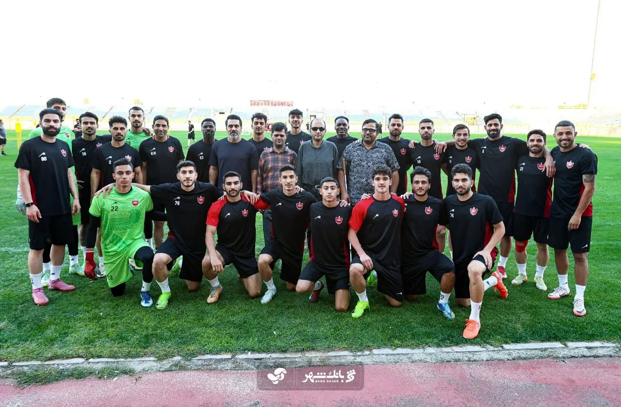 سه هوادار ویژه در تمرینات پرسپولیس