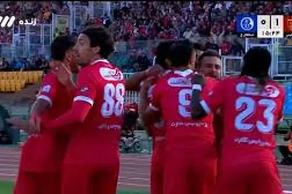 ببینید؛ گل اول پرسپولیس به استقلال خوزستان توسط سروش رفیعی دقیقه 16