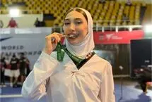 مبینا نعمت‌زاده پیگیر جام جهانی و مهدی طارمی!