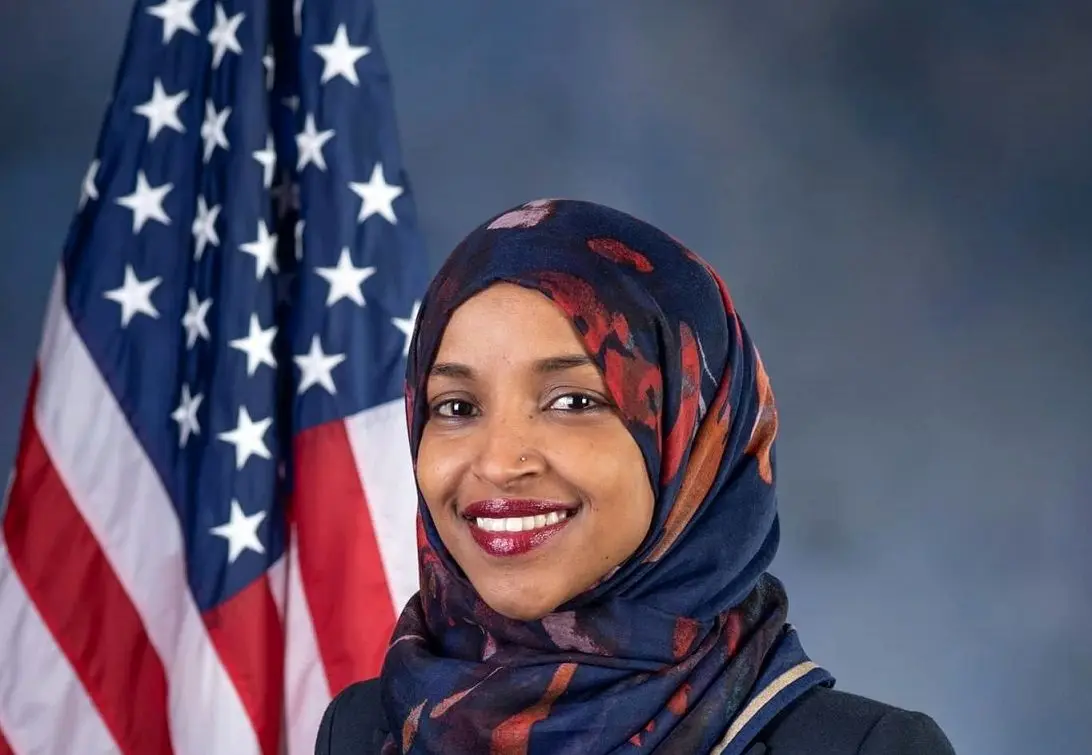  ایلهان عمر سناتور دموکرات: آمریکایی‌ها احمقند