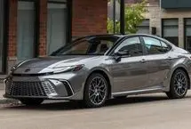 تویوتا GR کمری بی‌ام‌و M5 را به مبارزه می‌طلبد!