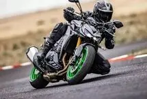 هیولای خیابانی کاوازاکی Z1100 مدل ۲۰۲۶ معرفی شد