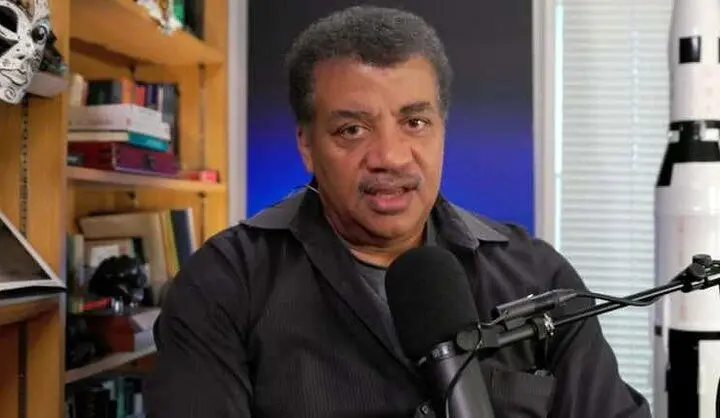 این ویدئو واقعی به نظر می‌رسد، اما دیپ‌فِیک است!