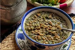 طرز تهیه قلیه اسفناج؛ غذای خوشمزه و مقوی 
