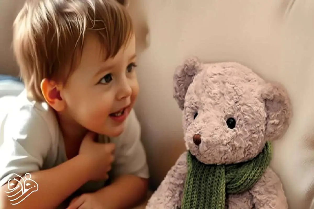 خرس هوشمندی که به بچه‌ها کبریت می‌داد!