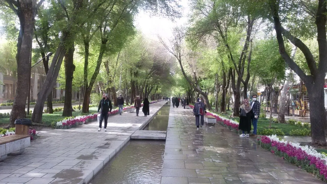 سال ۱۸۹۱؛ تصویری کمیاب از چهارباغ اصفهان