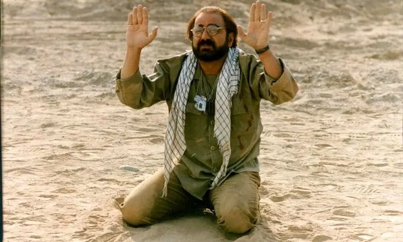 لیلی با من است