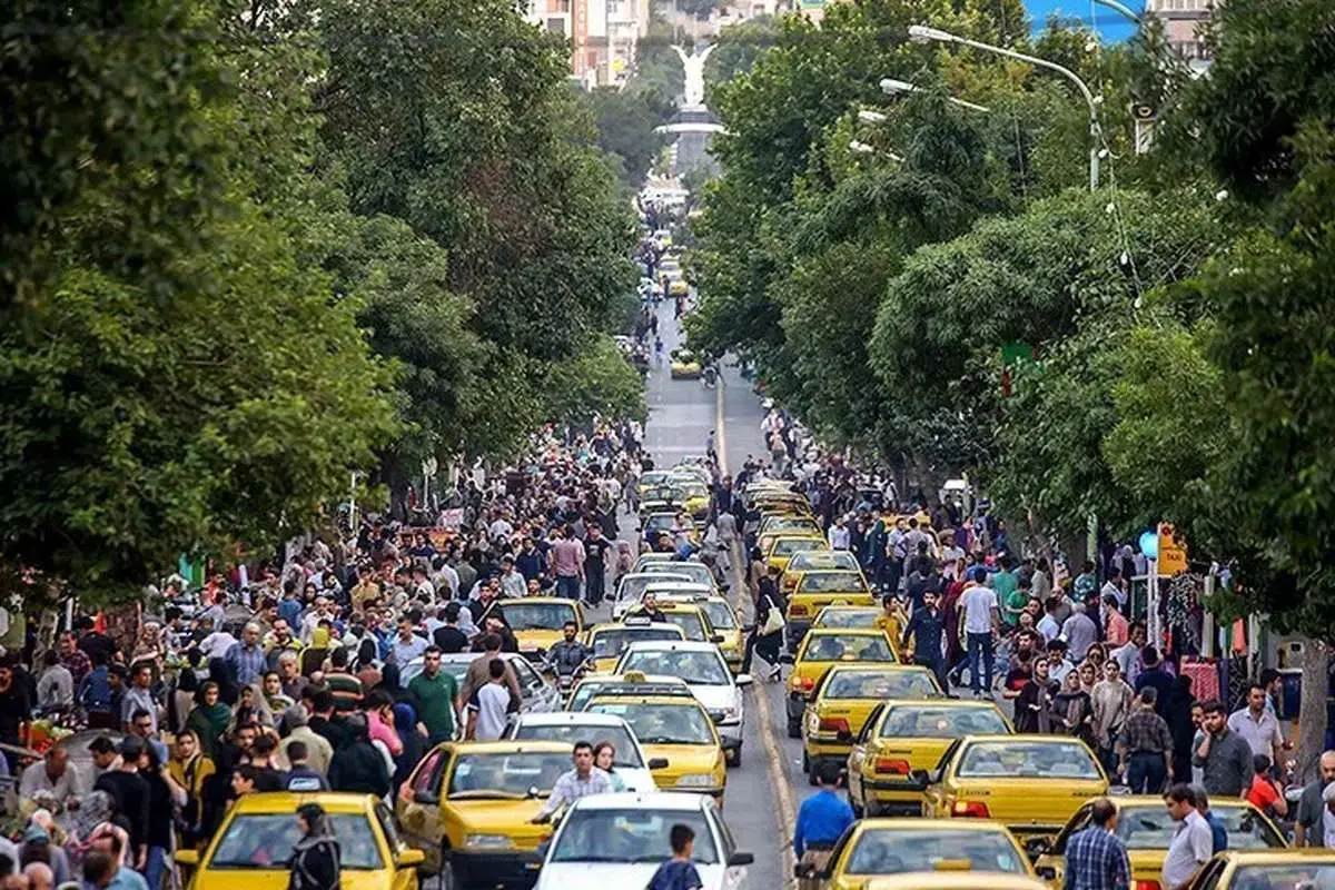قضیه صف‌های یک کیلومتری در پایانه‌های تاکسیرانی چیست؟ 