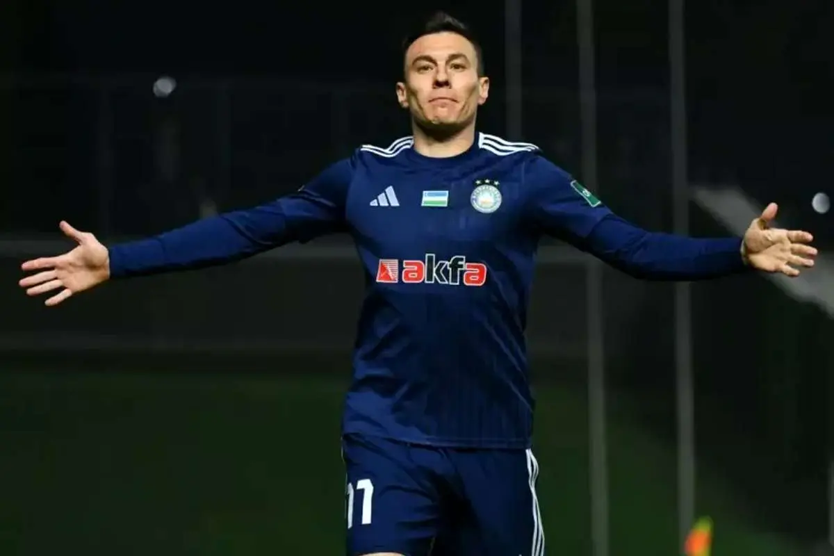 ستاره مدنظر پرسپولیس توپ طلا گرفت