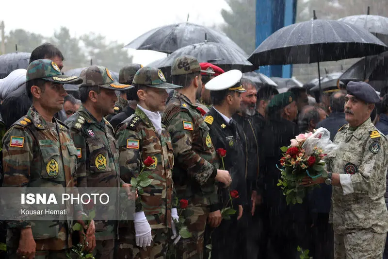 تشییع پیکر مطهر ۴ شهید «ناو دنا»۱۵