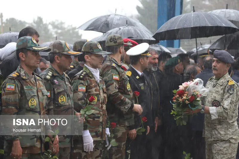 تشییع پیکر مطهر ۴ شهید «ناو دنا»۱۵